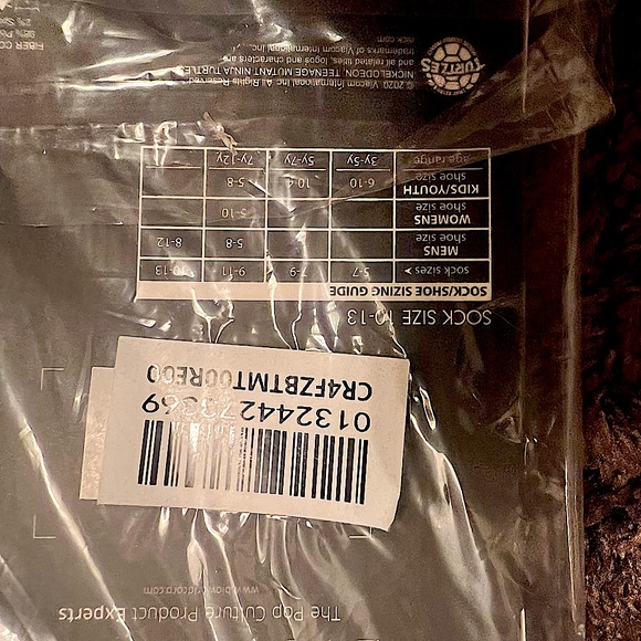 Super long teenage mutant ninja turtle socks! Michelangelo. - Picture 4 of 5